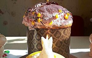 Der traditionelle Paska-Kuchen gehört in der Ukraine dazu. Der traditionelle Paska-Kuchen gehört in der Ukraine dazu.