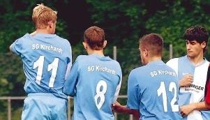 In der Mauer, auf der Lauer: Die SG Kirchardt empfängt am Sonntag den Aufsteiger VfL Neckarau auf dem Waldsportplatz.Foto: Klaus Krüger In der Mauer, auf der Lauer: Die SG Kirchardt empfängt am Sonntag den Aufsteiger VfL Neckarau auf dem Waldsportplatz.Foto: Klaus Krüger