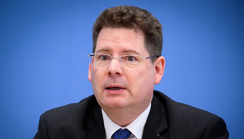 Kritik an Wachstumspaket der Regierung.
