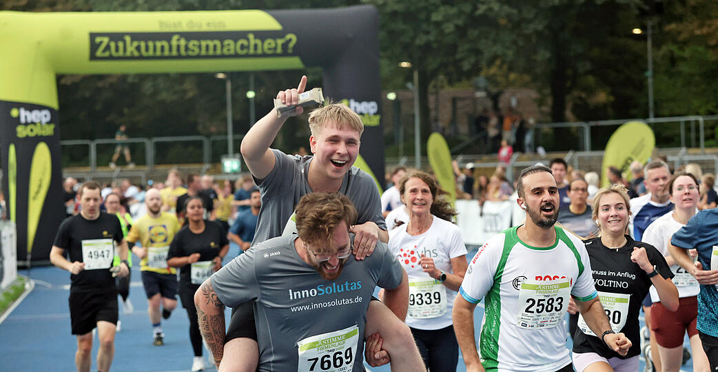 Ein Gro&szlig;event mit Herz: Der Stimme-Firmenlauf bringt Heilbronn in Bewegung - und Menschen zusammen.