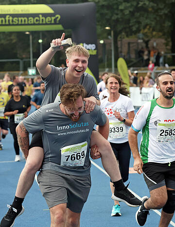 Ein Gro&szlig;event mit Herz: Der Stimme-Firmenlauf bringt Heilbronn in Bewegung - und Menschen zusammen.