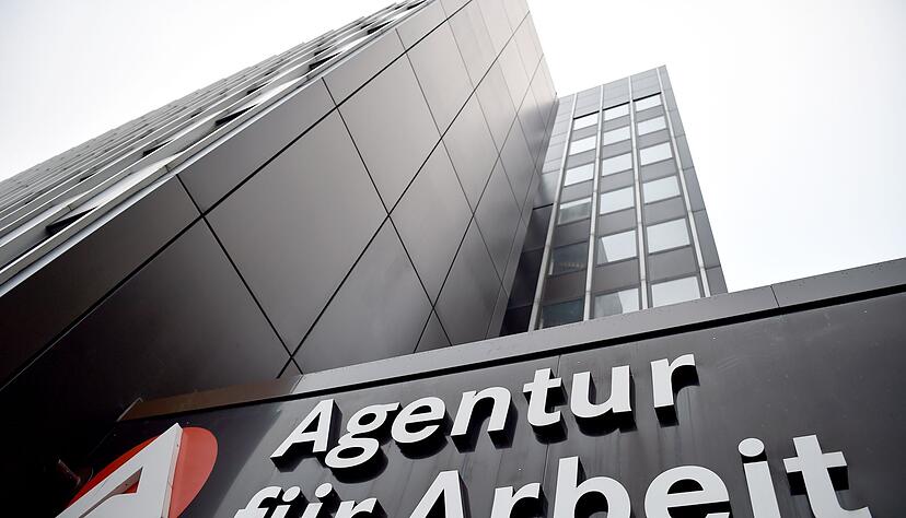 Die Arbeitslosenquote bleibt trotz eingetr&uuml;bter Konjunktur auch &uuml;ber Wintermonate stabil.