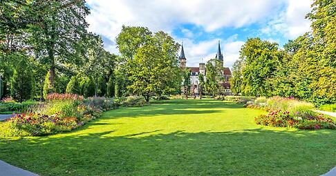 Erinnerungen an einen sch&ouml;nen Sommer konserviert der Bildband von Andreas Petschke. Er hat die Landesgartenschau den Sommer &uuml;ber h&auml;ufig besucht und fotografiert.