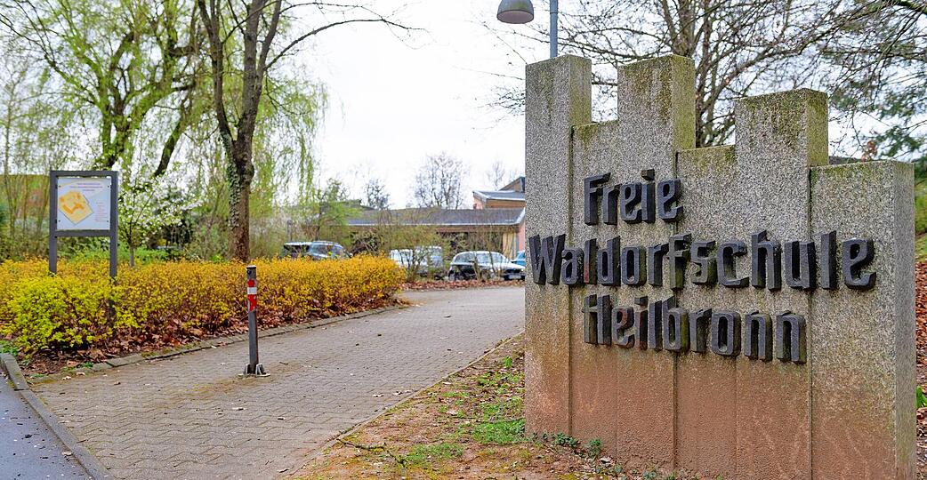 An der Waldorfschule Heilbronn-Sontheim gab es &Auml;rger. Eine Betreuerin soll Kinder geschlagen und geschubst haben.