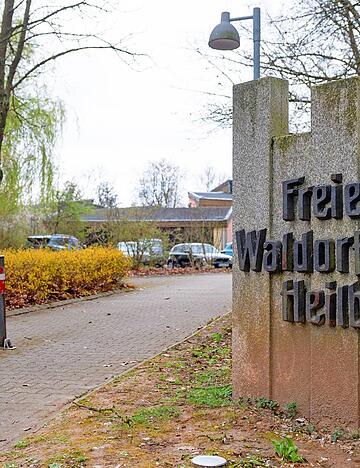 An der Waldorfschule Heilbronn-Sontheim gab es &Auml;rger. Eine Betreuerin soll Kinder geschlagen und geschubst haben.