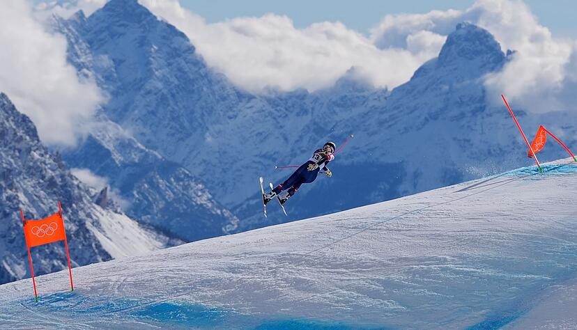 Lindsey Vonn hat sich bei dem Sturz schwer verletzt.