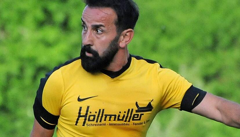 Hinter Ali Susan liegen aufwühlende Wochen und Monate: Nach knapp zwölf Jahren in Treschklingen hört der Spielertrainer mit sofortiger Wirkung auf.
Foto: Archiv/Krüger