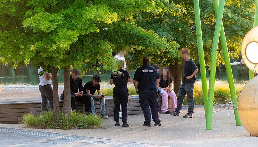 In der Theodor-Fischer-Straße im Heilbronner Stadtteil Neckarbogen finden regelmäßig Kontrollen statt.