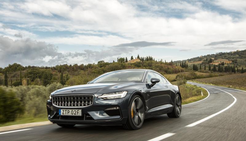 Mit seinem extravaganten Design dürfte der Polestar 1 zwar einige Blicke auf sich ziehen. Doch die Innovation hält sich in Grenzen. Denn immer noch ist ein Verbrennungsmotor mit an Bord.