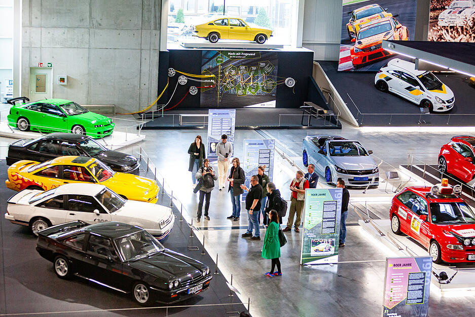 Autofans sind bei der "Faszination Tuning – VW vs. Opel" im Technikmuseum Sinsheim genau richtig.