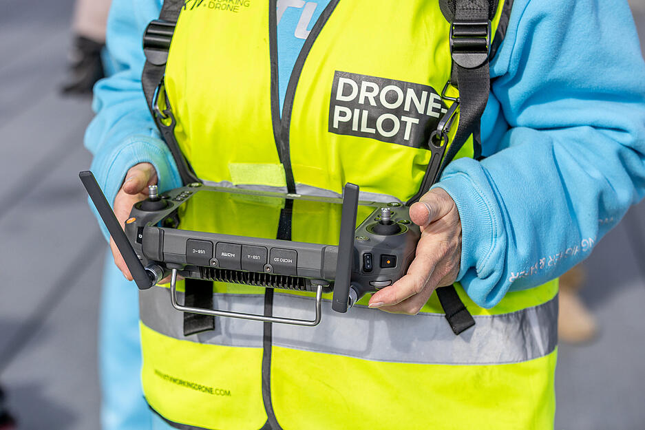 Erstmals übernimmt eine Drohne die Reinigung der Concorde.
