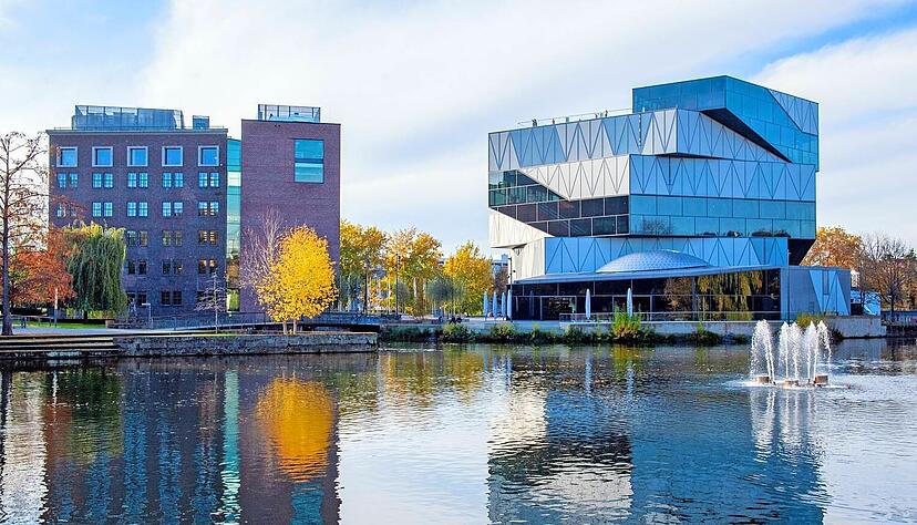 Die Experimenta in Heilbronn mit dem 2019 eingeweihten Neubau gilt als größtes Science Center Deutschlands.