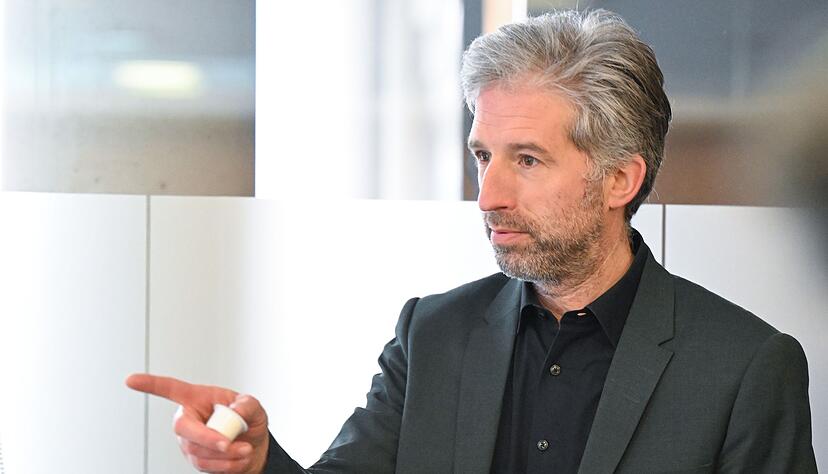 Tübingens Oberbürgermeister Boris Palmer (parteilos) stellt sich am Freitag einer Debatte mit AfD-Landeschef Markus Frohnmaier. (Archivbild)