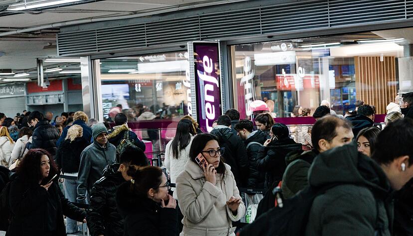 "Es war wie ein Erdbeben", sagte ein Passagier.