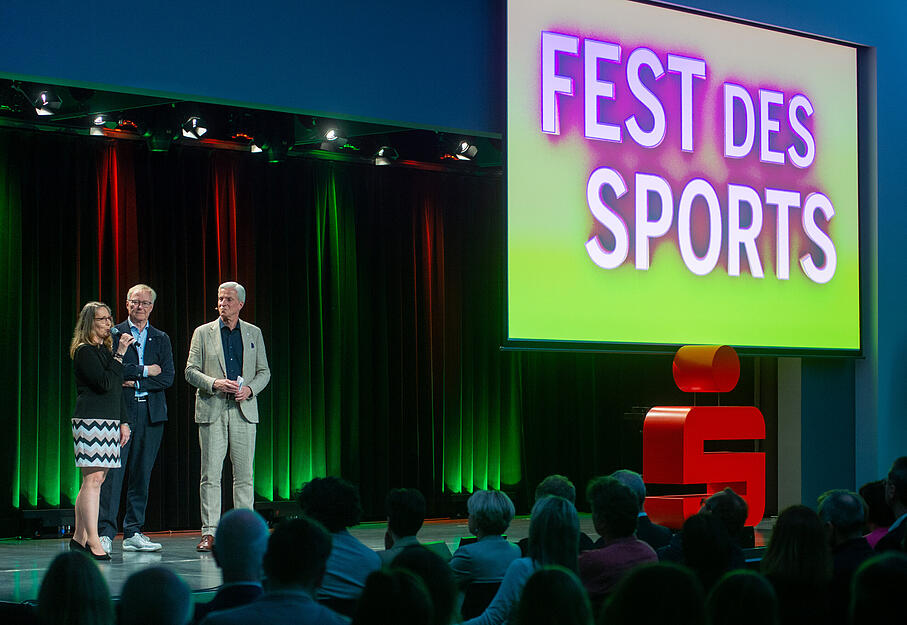 &bdquo;Nach den Olympischen Winterspielen ist das heute der n&auml;chste sportliche H&ouml;hepunkt&ldquo;, prophezeite der Chefredakteur der Heilbronner Stimme, der das gro&szlig;e Treffen der Unterl&auml;nder Sport-Familie.