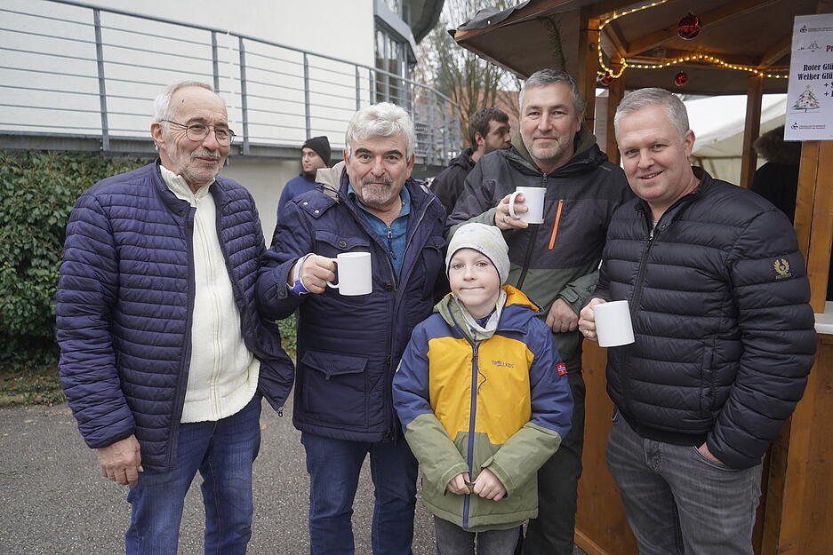 Weihnachtsmarkt in Bretzfeld am dritten Adventswochenende. Weihnachtsmarkt in Bretzfeld am dritten Adventswochenende.
