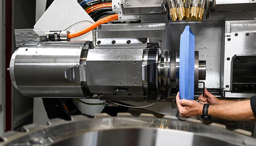 Der europäische Maschinen- und Anlagenbau ist laut dem VDMA von den US-Zöllen bereits überdurchschnittlich stark betroffen. (Symbolbild) Der europäische Maschinen- und Anlagenbau ist laut dem VDMA von den US-Zöllen bereits überdurchschnittlich stark betroffen. (Symbolbild)