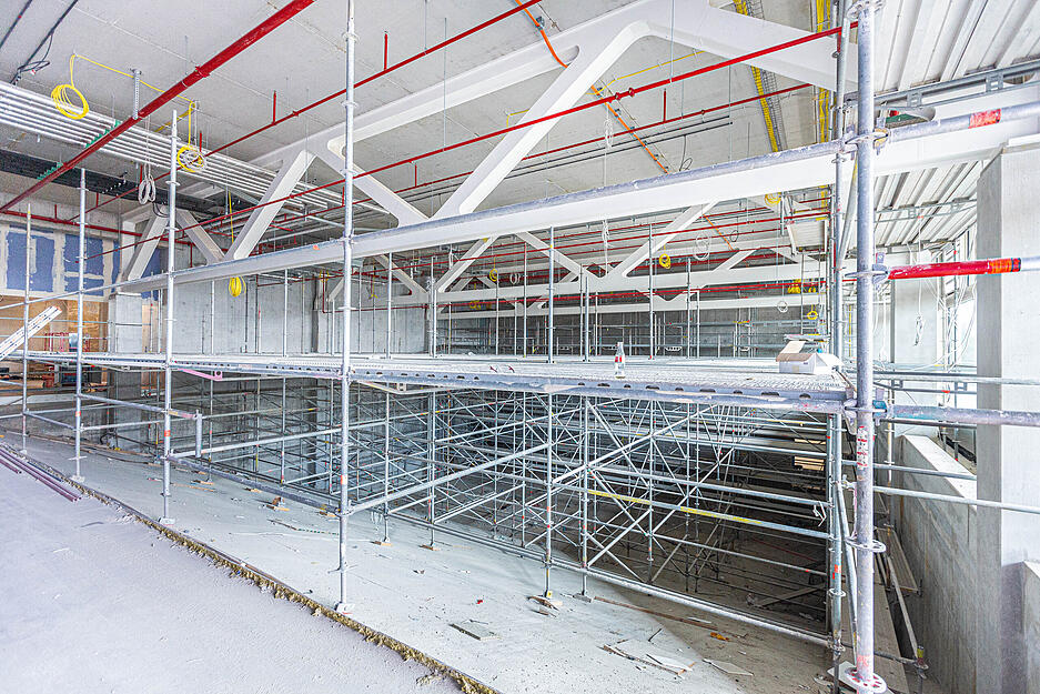 Baustellen-Besichtigung der Josef-Schwarz-Schule im Neckarbogen