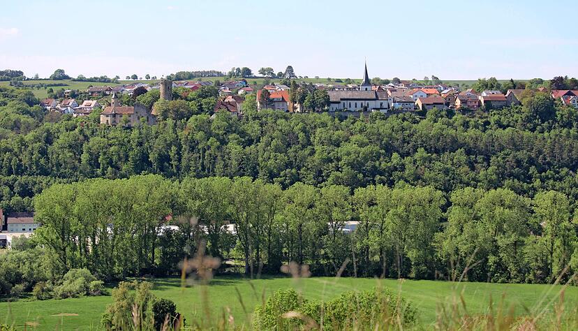 Einen Tag nach der Wahl von Andreas Insam zum neuen Bürgermeister ist die Wahl Gesprächsthema Nummer eins in Krautheim. 
Foto: Archiv/Ludwig