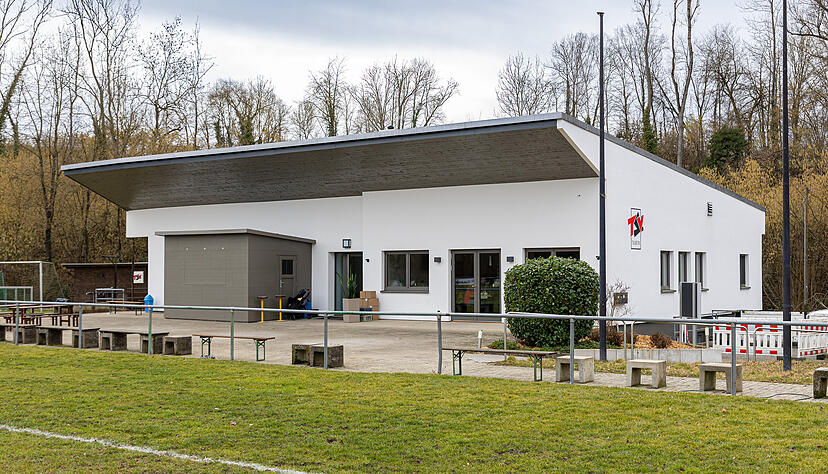 Sportheim des TV Talheim, Offizielle Er&ouml;ffnung, Lieblingsplatz Caf&eacute; Restaurant