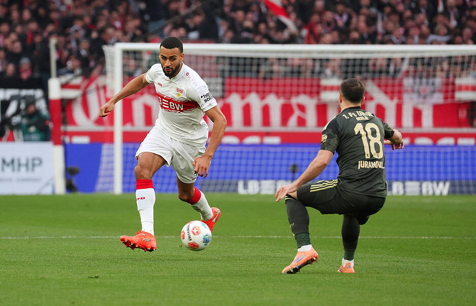 Josha Vagnoman: Gro&szlig;e Chance in der Anfangsphase. Aktiv in der Offensive. Flanken brachten selten Gefahr. Vor dem 1:1 verliert Vagnoman den Zweikampf. Note: 4