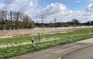 Auch der Leinbach zwischen Schwaigern und Stetten führe am Samstagmorgen viel Wasser. Auch der Leinbach zwischen Schwaigern und Stetten führe am Samstagmorgen viel Wasser.