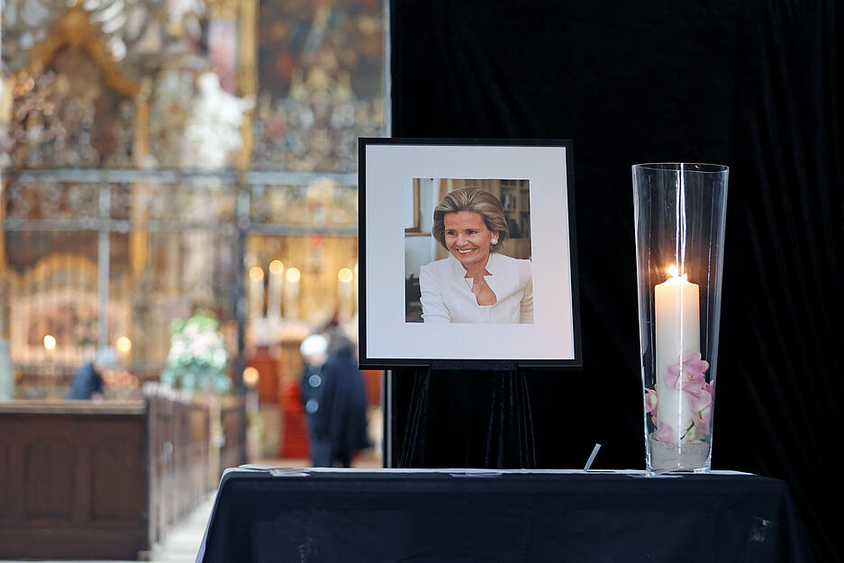 Trauerfeier für Alexandra Freifrau von Berlichingen Trauerfeier für Alexandra Freifrau von Berlichingen