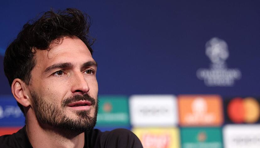 Der Vertrag von Mats Hummels läuft aus. Der Vertrag von Mats Hummels läuft aus.