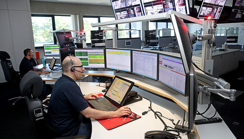 Leitstelle Notruf Feuerwehr Krankenwagen Heilbronn DRK