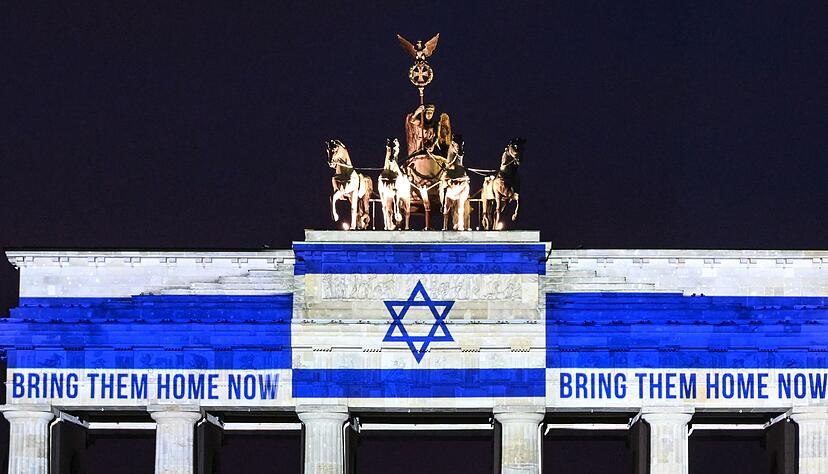 Jüdische Deutsche fühlen sich oft allein gelassen, Deutsch-Palästinenser haben ein ganz ähnliches Gefühl und werfen der Bundesregierung vor, sich einseitig mit Israel zu solidarisieren. (Archivbild)
