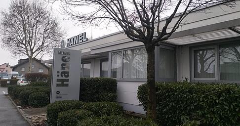 Ein Maskierter hat in der Firma Hänel in Bad Friedrichshall am Dienstagabend, 7. Januar, zwei Menschen erschossen.