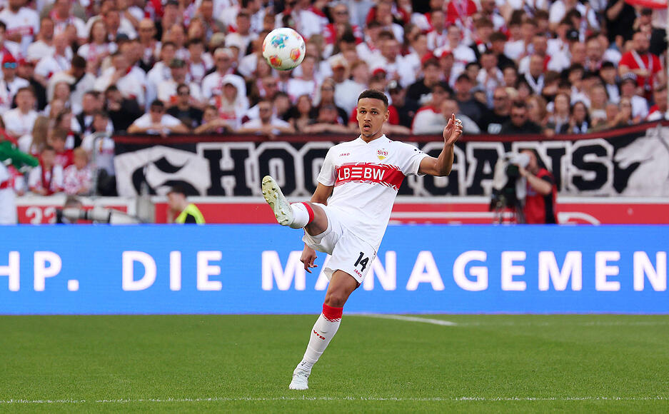 Luca Jaquez: Startelfeinsatz ohne gro&szlig;en Auff&auml;lligkeiten. Note: 4