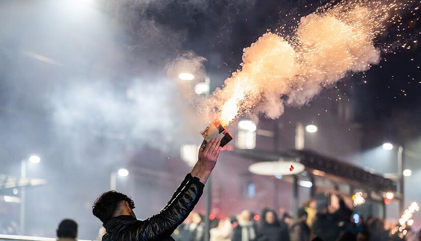&Uuml;berall im Land wurden Sprengk&ouml;rper gez&uuml;ndet.