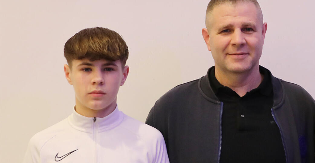 Samuel Puscas wird von der Sporthilfe Unterland gefördert und von seinem Vater Andrej Puscas trainiert. Samuel Puscas wird von der Sporthilfe Unterland gefördert und von seinem Vater Andrej Puscas trainiert.