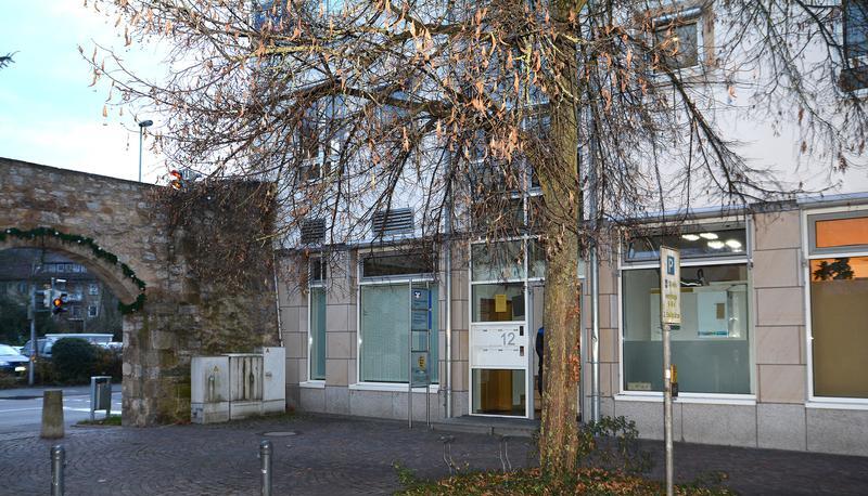 Der Polizeiposten M&ouml;ckm&uuml;hl ist direkt neben der Stadtmauer, Untere Gasse 12, untergebracht. Die Beamten dort sind ab Januar auch f&uuml;r die die Gesamtstadt Neudenau zust&auml;ndig.
Foto: Rudolf Landauer