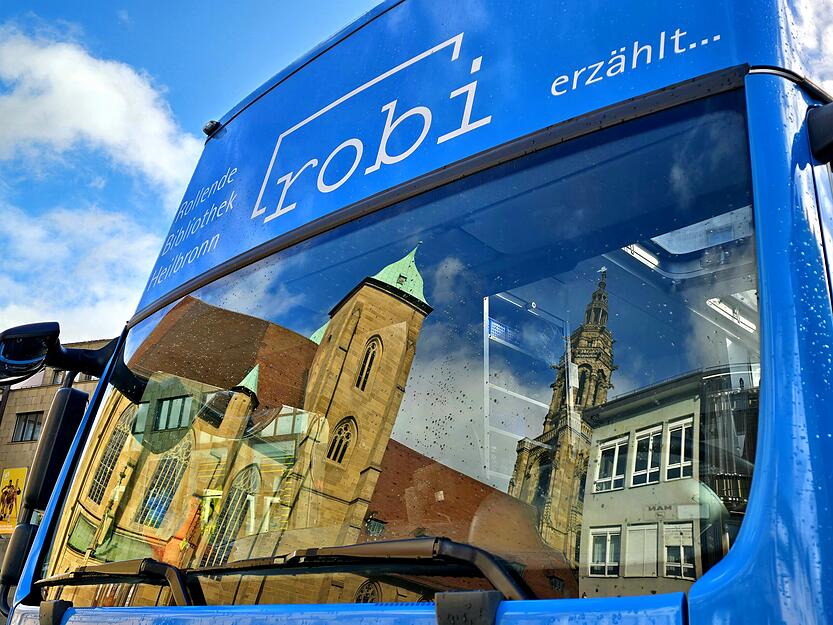 Seit 60 Jahren bringt die Fahrbücherei Heilbronn Bildung und Lesespaß direkt in die Stadtteile.
