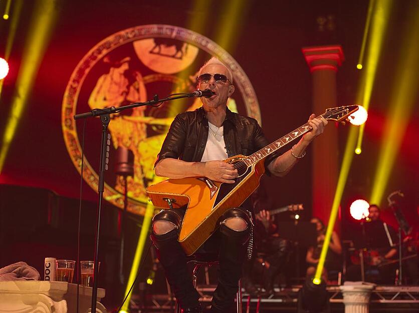 Scorpions unplugged in der Hanns-Martin-Schleyer-Halle
