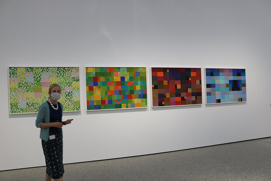 F&uuml;hrung durchs Carmen-W&uuml;rth-Forum