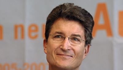 Bischof Wolfgang Huber: «Wirtschaftlicher Erfolg und menschengerechte Arbeit gehören zusammen.»