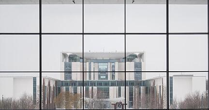 Blick auf das Bundeskanzleramt in Berlin.