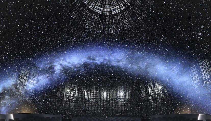 Das Planetarium in Prag nutzt selbstleuchtende Lichtquellen anstatt Projektoren.