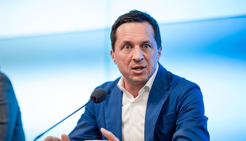 Der neue Fraktionschef will einiges anders machen in der parlamentarischen Arbeit. Der neue Fraktionschef will einiges anders machen in der parlamentarischen Arbeit.