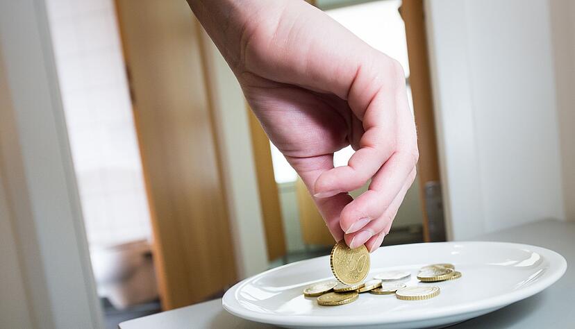 Gastronomen d&uuml;rfen Nicht-G&auml;sten die Toilettennutzung gegen eine Geb&uuml;hr erlauben, G&auml;ste hingegen nutzen sie kostenfrei.