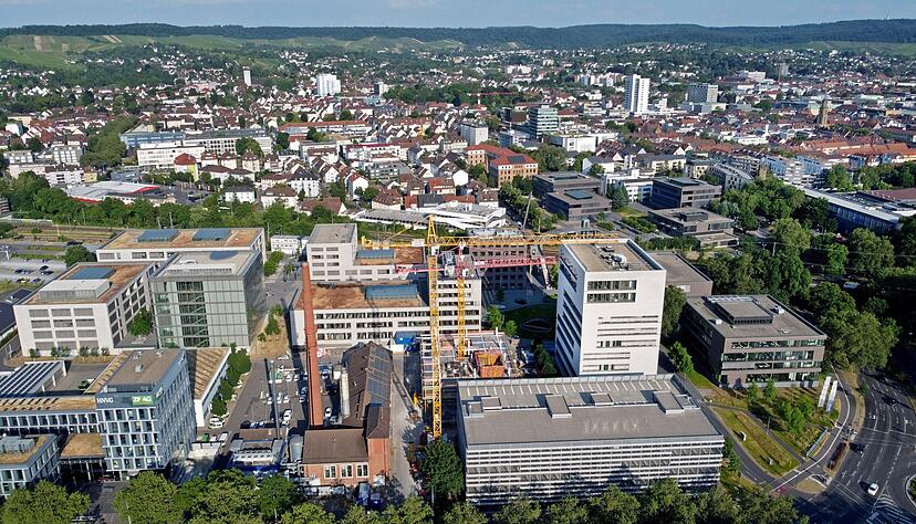 Dieter Schwarz hat den Bildungscampus in Heilbronn in den vergangenen Jahren kräftig ausgebaut.