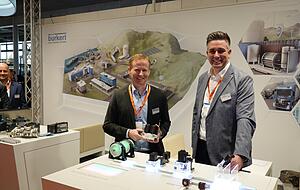 Dominik Fr&ouml;hlich (links) und Thomas Sattler vom Ventilhersteller B&uuml;rkert.