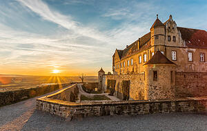 Burg Stettenfels bietet einen weiten Ausblick von der Burganlage.