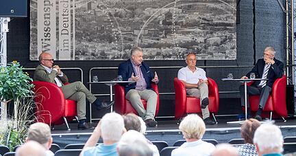 Alexander Throm, Michael Georg Link und Josip Juratovic, dessen Äußerungen bei der Veranstaltungsreihe Wissenspause mit Christhard Schrenk für Aufsehen sorgten.