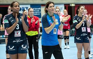 Der Dank an die Fans in der Ballei bereitete Sharon Nooitmeer, Tanja Logvin und Fatos Kücükyildiz (von links) am Samstag wenig Freude. Der Dank an die Fans in der Ballei bereitete Sharon Nooitmeer, Tanja Logvin und Fatos Kücükyildiz (von links) am Samstag wenig Freude.