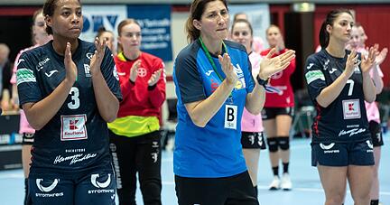 Der Dank an die Fans in der Ballei bereitete Sharon Nooitmeer, Tanja Logvin und Fatos Kücükyildiz (von links) am Samstag wenig Freude.