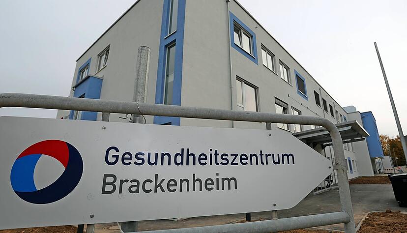 Die Notfallpraxis ist in diesem Neubau auf dem früheren Krankenhausgelände in Brackenheim untergebracht.
Foto: Archiv/Müller Die Notfallpraxis ist in diesem Neubau auf dem früheren Krankenhausgelände in Brackenheim untergebracht.
Foto: Archiv/Müller